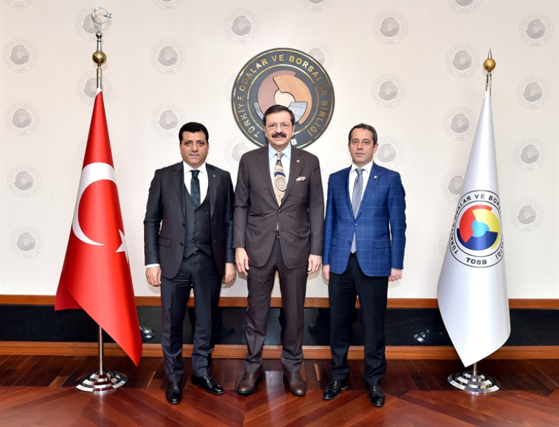 KOÇ, HİSARCIKLIOĞLU’NU TEBRİK ETTİ
