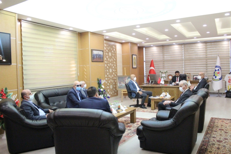  CHP HEYETİNDEN MUŞ TSO’YA ZİYARET