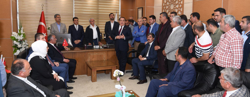 AK Parti Muş Milletvekili Adayları MUŞ TSO ‘Hayırlı olsun’ ziyaretinde bulundular