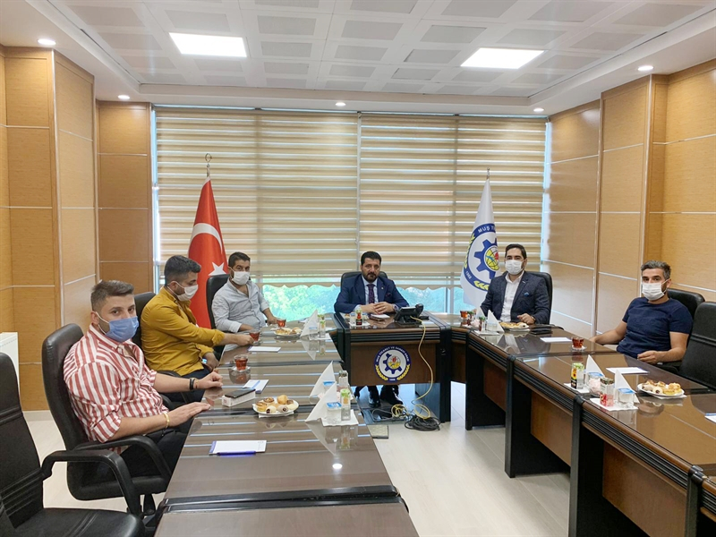 MUŞ RESTORANT VE LOKANTALAR FAST FOOD DERNEĞİ’NDEN BAŞKAN KOÇ’A ZİYARET