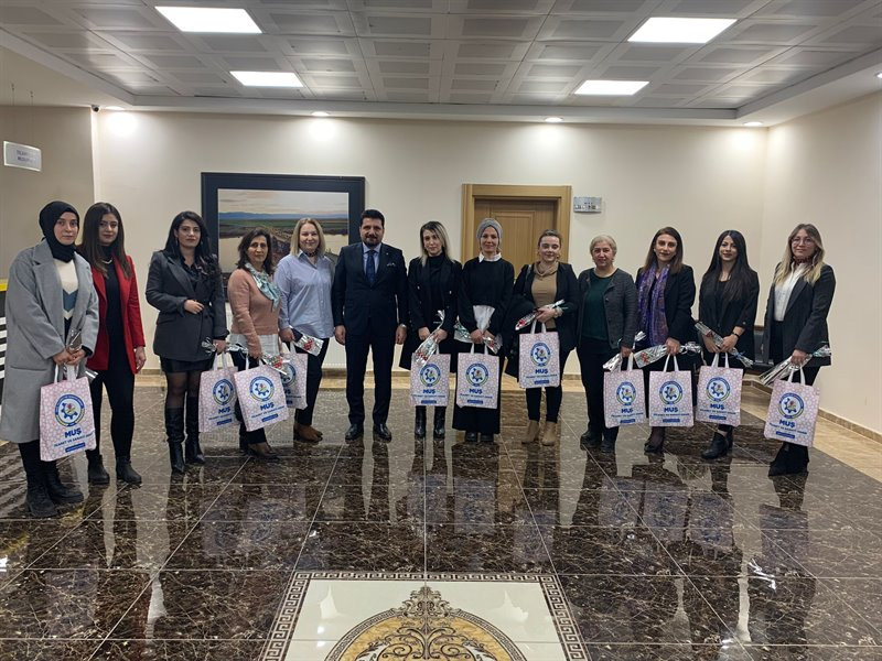 BAŞKAN KOÇ, KADINLAR GÜNÜNÜ KUTLADI