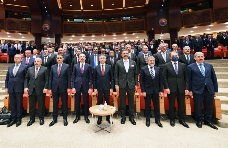 KOÇ, EKONOMİ ŞURASINDA KONUŞTU
