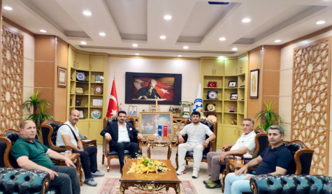 BAŞKAN KOÇ, MİLLİ GÜREŞÇİYİ AĞIRLADI