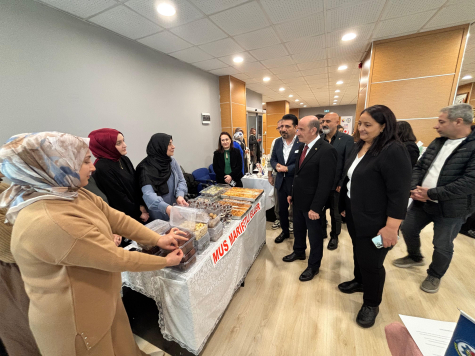 1.MUŞ KADIN GİRİŞİMCİLER FUARI DÜZENLENDİ