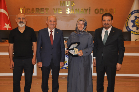 MUŞ TSO’DAN KADIN GİRİŞİMCİLERE VEFA: 29 KADINA PLAKET VERİLDİ