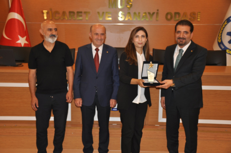 MUŞ TSO’DAN KADIN GİRİŞİMCİLERE VEFA: 29 KADINA PLAKET VERİLDİ