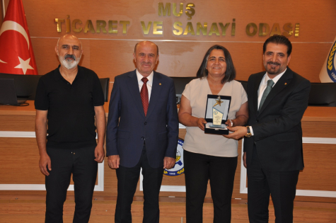 MUŞ TSO’DAN KADIN GİRİŞİMCİLERE VEFA: 29 KADINA PLAKET VERİLDİ