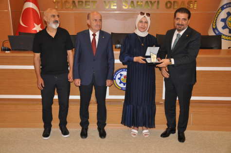 MUŞ TSO’DAN KADIN GİRİŞİMCİLERE VEFA: 29 KADINA PLAKET VERİLDİ