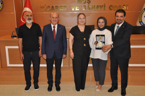 MUŞ TSO’DAN KADIN GİRİŞİMCİLERE VEFA: 29 KADINA PLAKET VERİLDİ