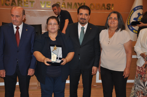 MUŞ TSO’DAN KADIN GİRİŞİMCİLERE VEFA: 29 KADINA PLAKET VERİLDİ
