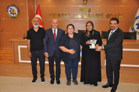 MUŞ TSO’DAN KADIN GİRİŞİMCİLERE VEFA: 29 KADINA PLAKET VERİLDİ